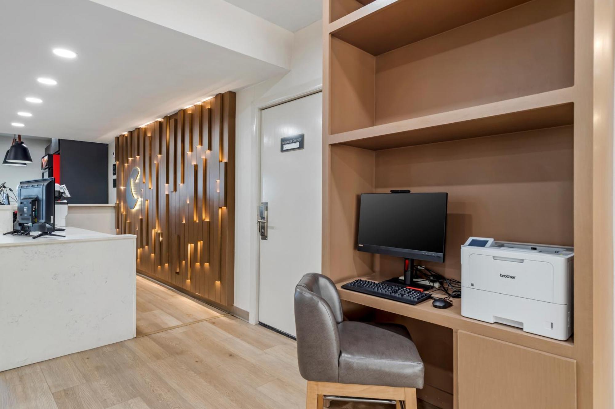 Hotel Comfort 3*